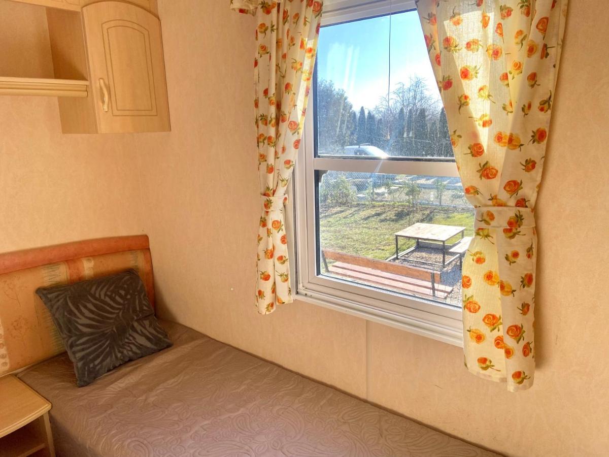 Kisvakond Vendégház Jeno Exterior foto